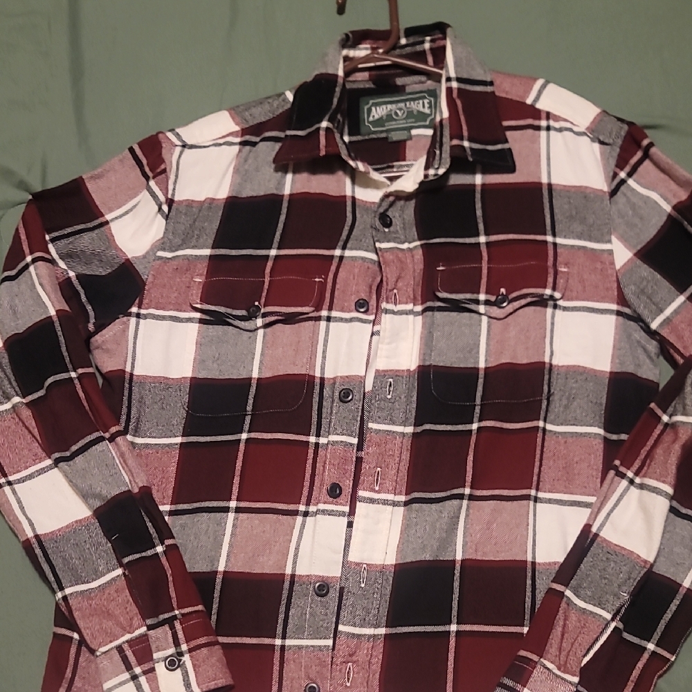 AMPERSAND AVE Men's Casual Plaid Shirt - Burgundy and Black
